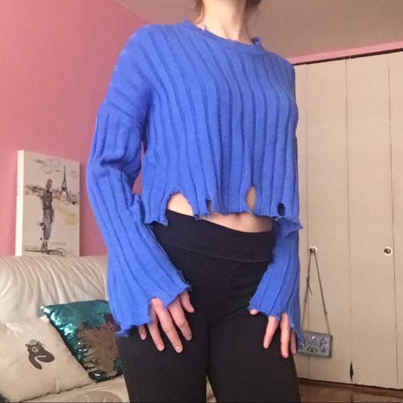 7198 Sweaters - Blue Knit Shredded Grunge-Like Sweater